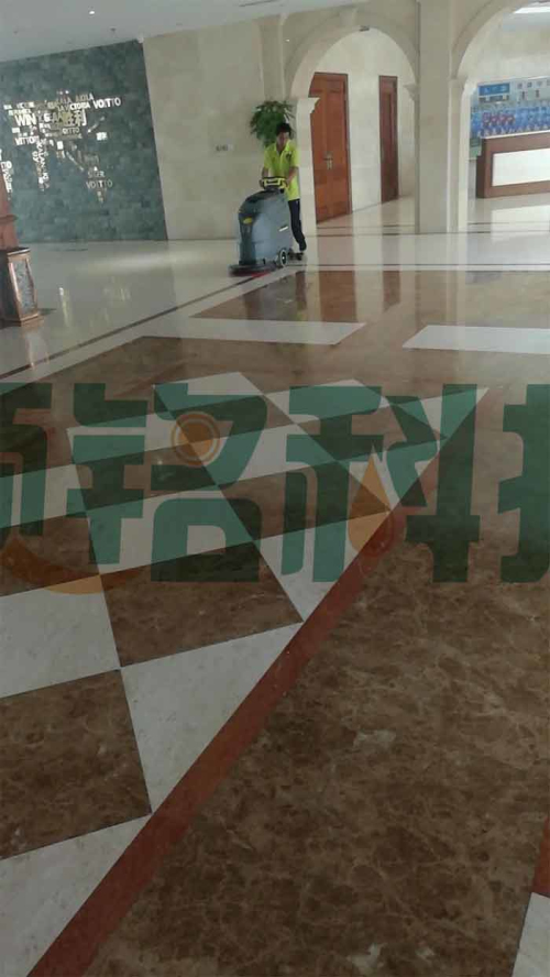 天津洗地機(jī)